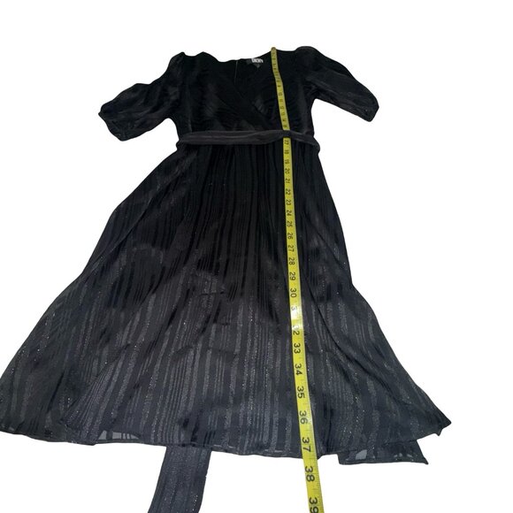 DKNY Black W/ Silver Metallic Striped Faux Wrap Dress W Tie Belt  Sz 8 NWT - Picture 7 of 12